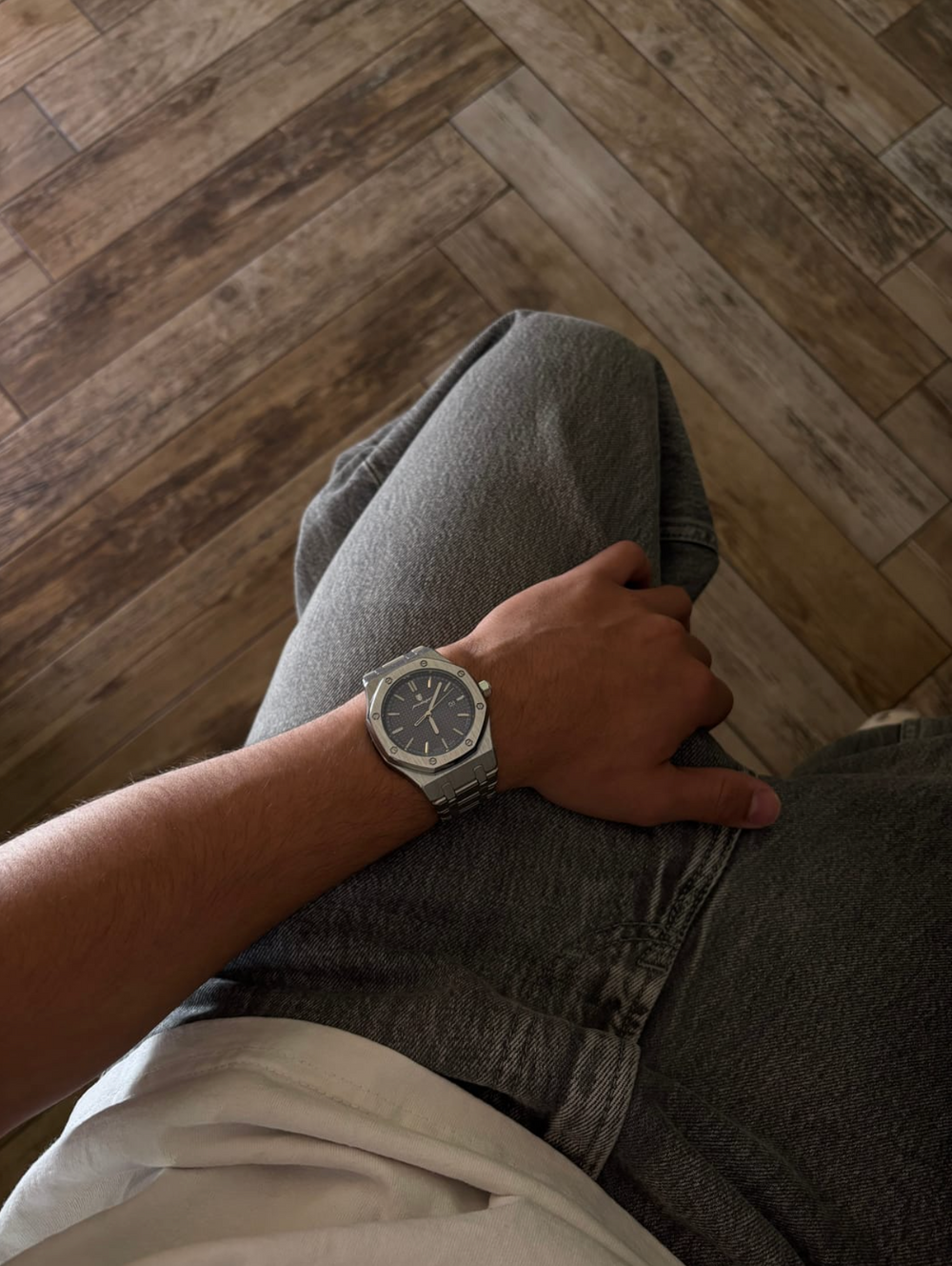 <h2>Trusted by <strong>50.000+ Classy Men all over the globe</strong></h2><p></p>